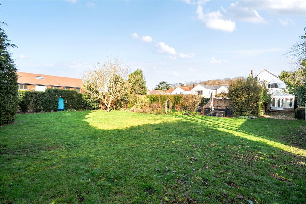 Property photo 3 of 14 Picture No. 23