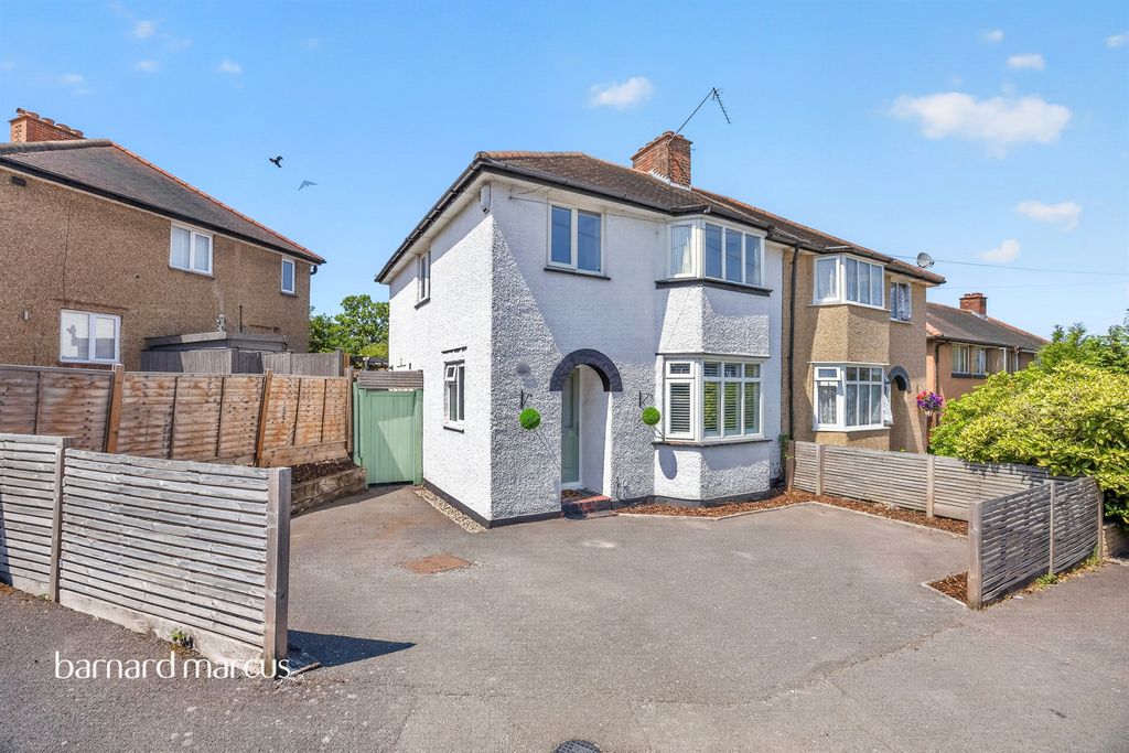 Property photo 1 of 16