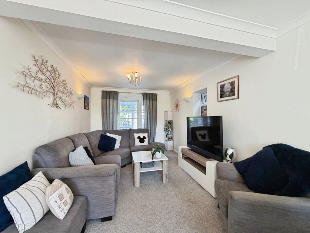 Property photo 3 of 20 5377617