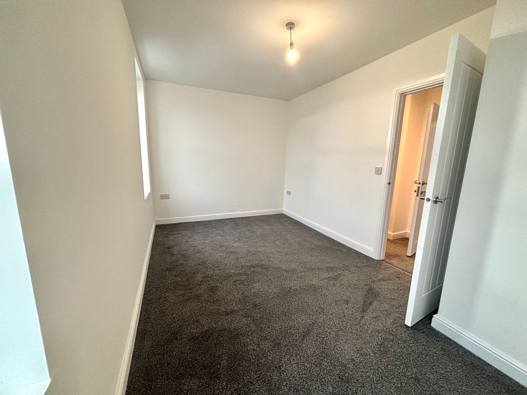 Property photo 3 of 5 Image