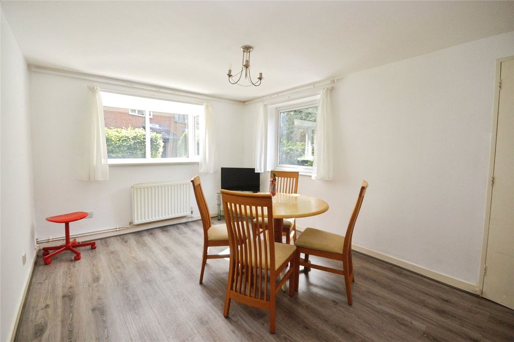 Property photo 3 of 10 Picture No. 22