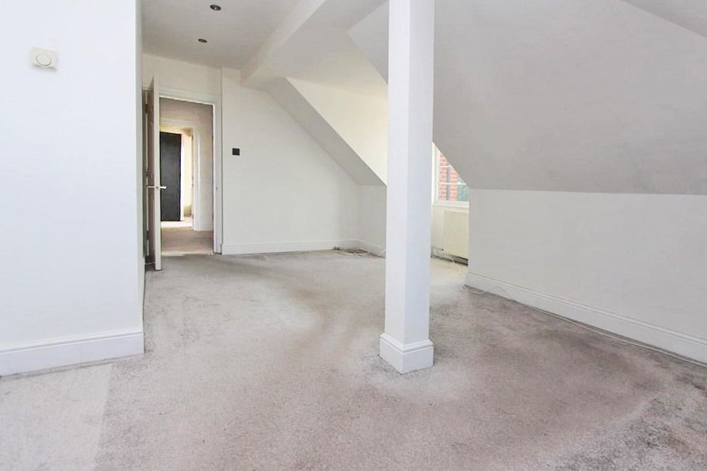 Property photo 3 of 12 5153222