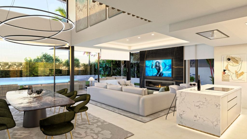 Property photo 2 of 12 Photo 1