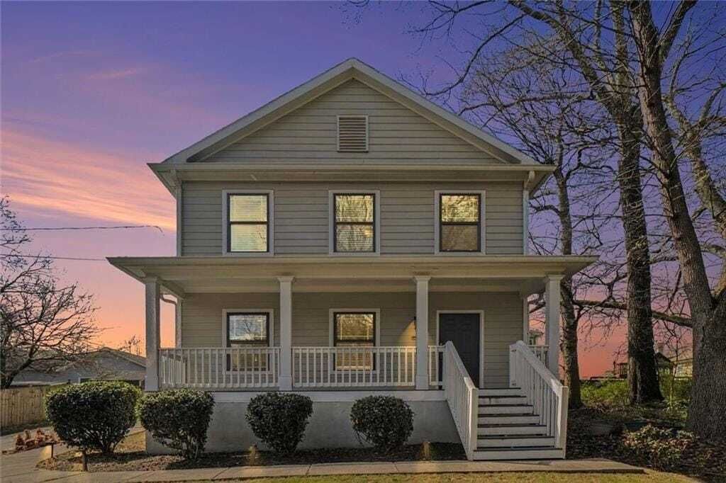 Property photo 1 of 28