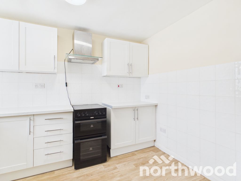 Property photo 3 of 28