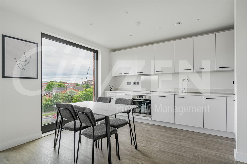 Property photo 2 of 15 10_80626_Watermarked.Jpg