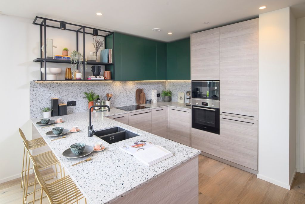 Property photo 2 of 11