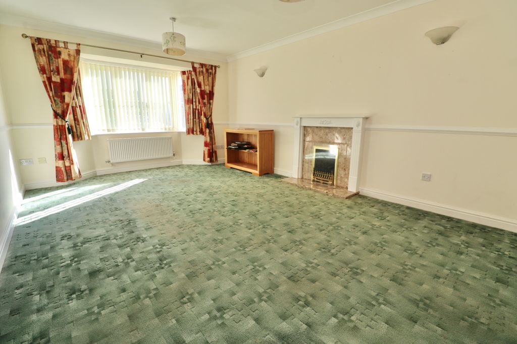 Property photo 3 of 17 Img_0922