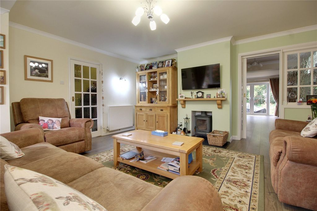 Property photo 3 of 19 Picture No. 11