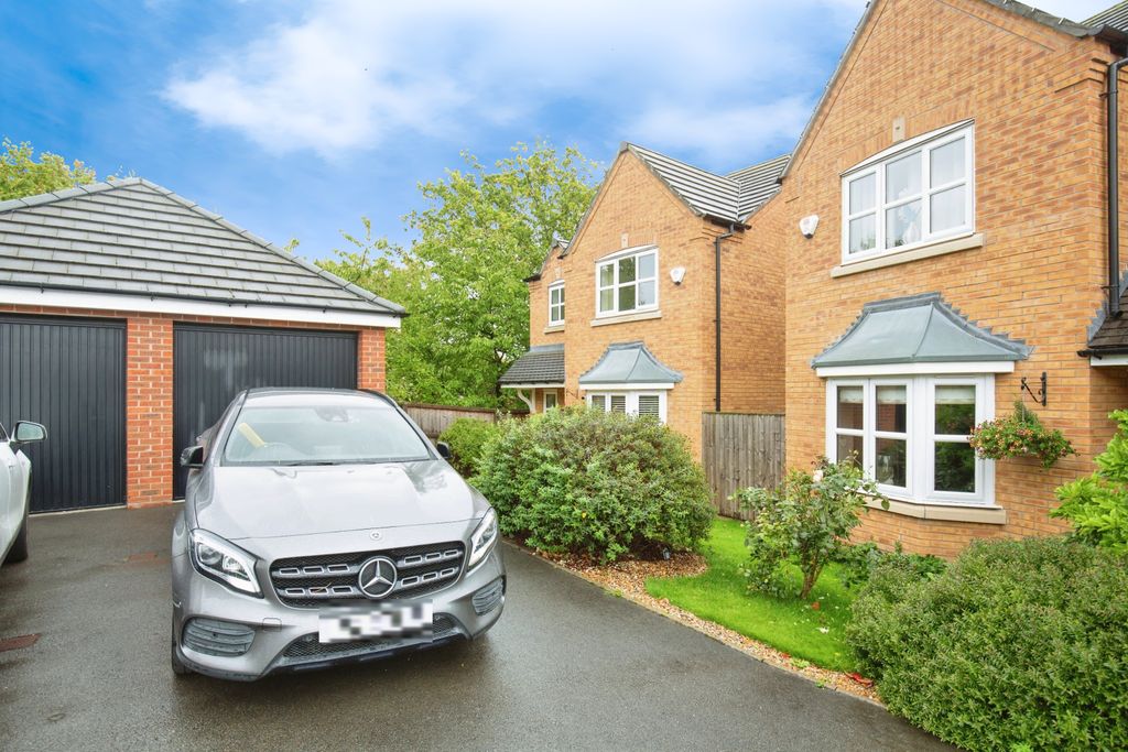 Property photo 2 of 14 Bd2791d7-Mw-8635