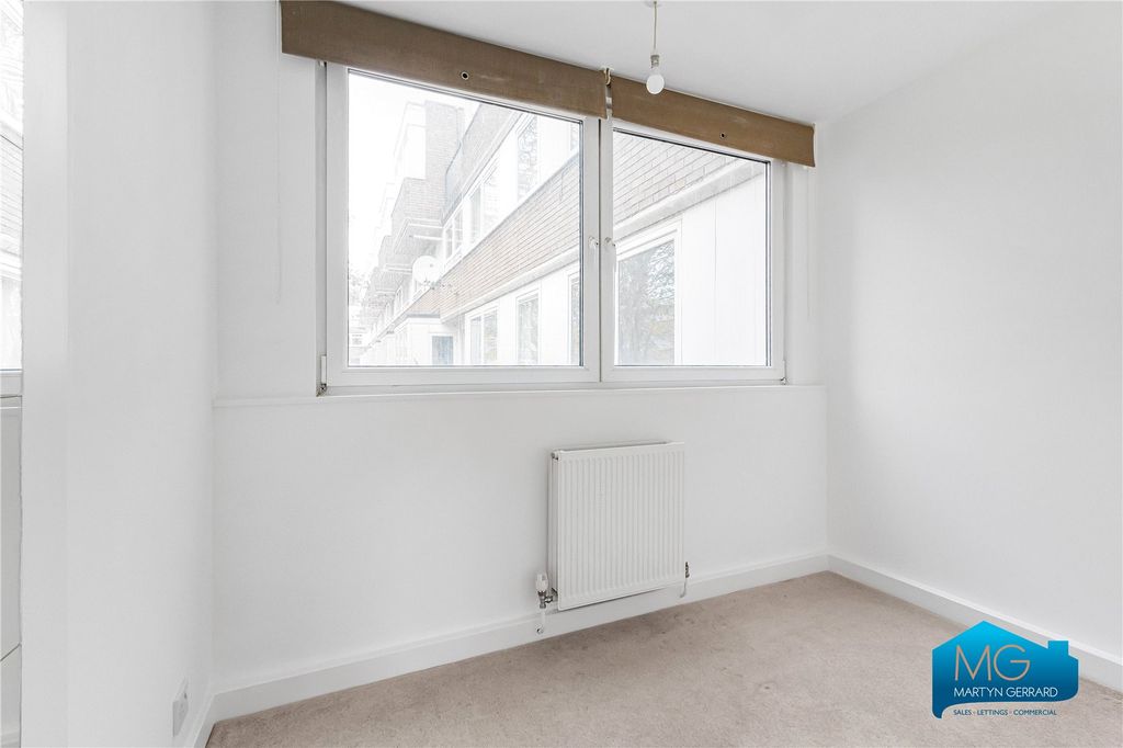 Property photo 3 of 11 Picture No. 19