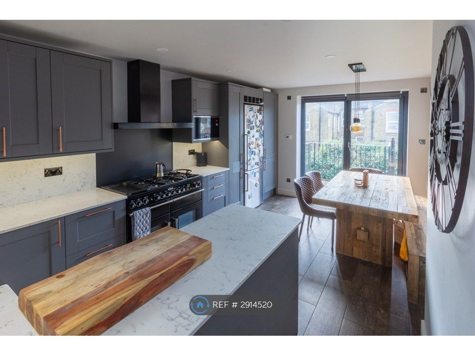 Property photo 1 of 14 Kitchen
