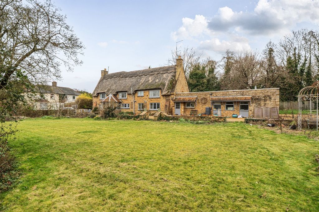 Property photo 3 of 24