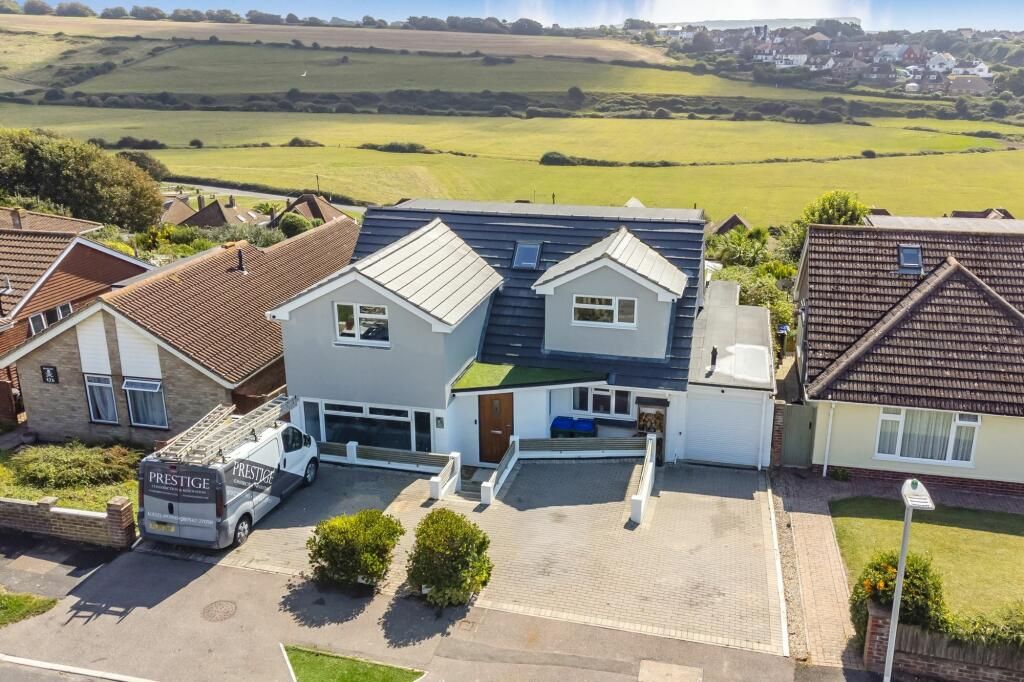 Property photo 1 of 34