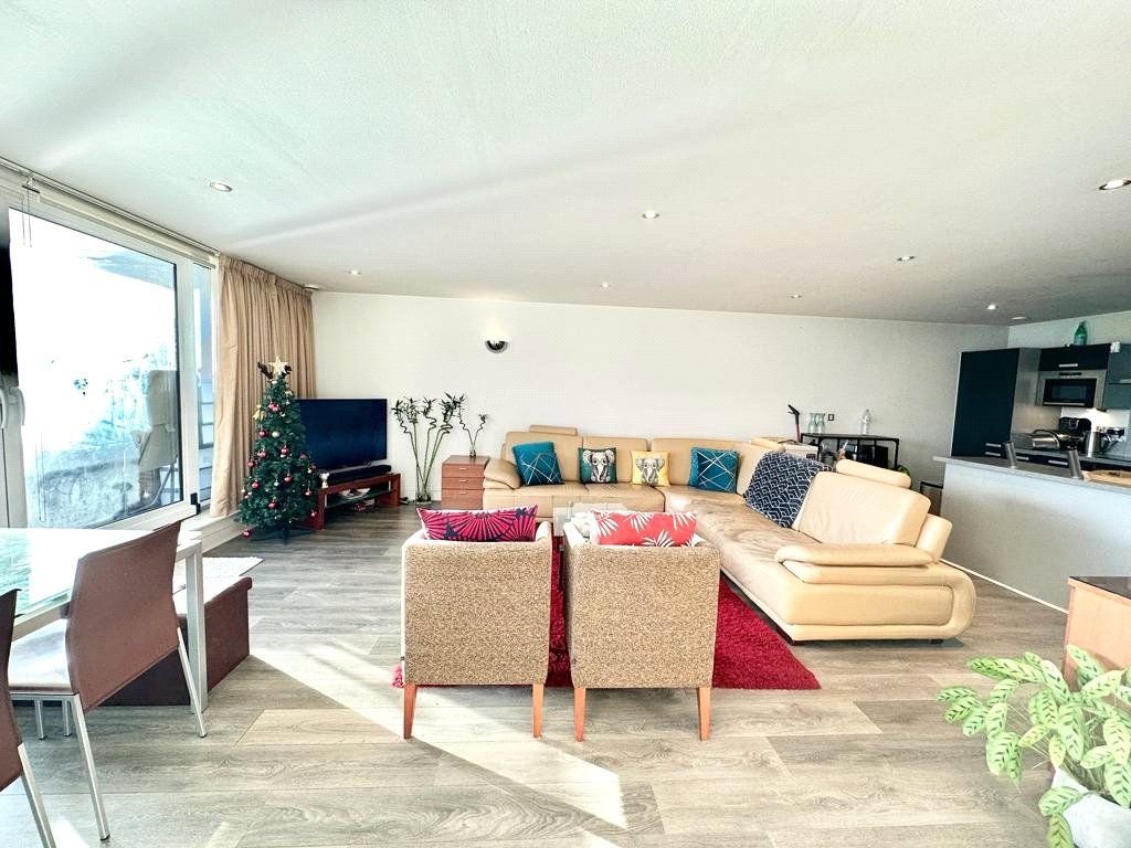 Property photo 3 of 15 Picture No. 09