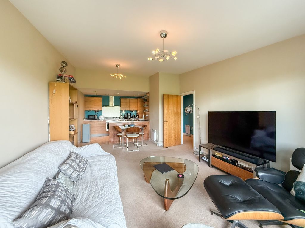 Property photo 2 of 16 Open Plan Living