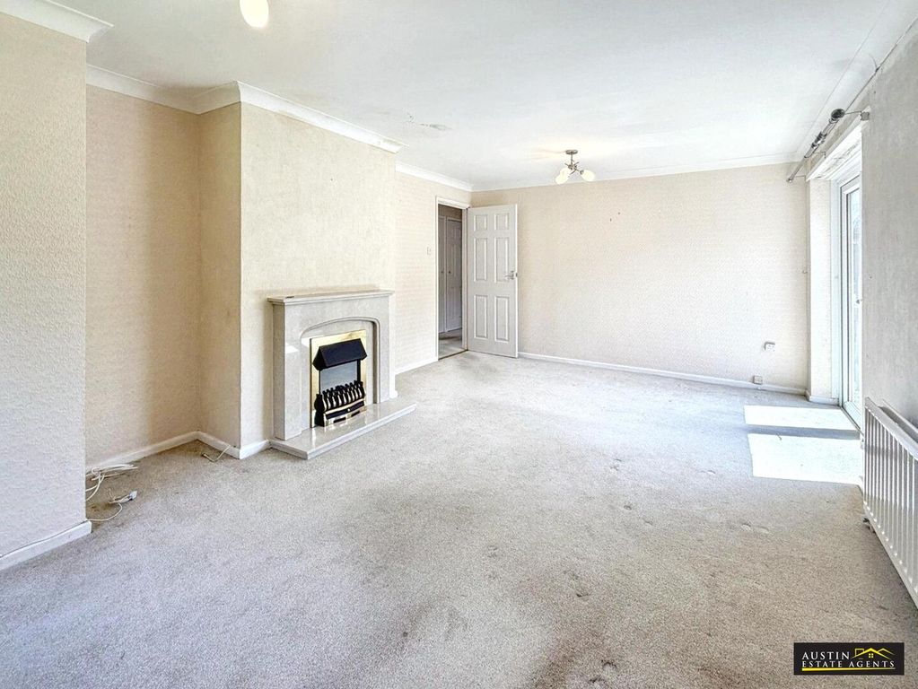 Property photo 2 of 13 Living Room