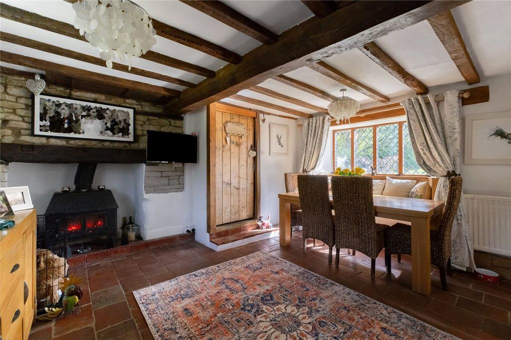 Property photo 3 of 14 Dining Rooom