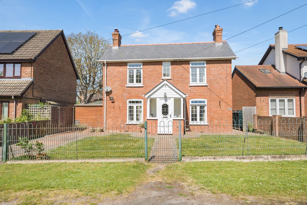Property photo 1 of 18