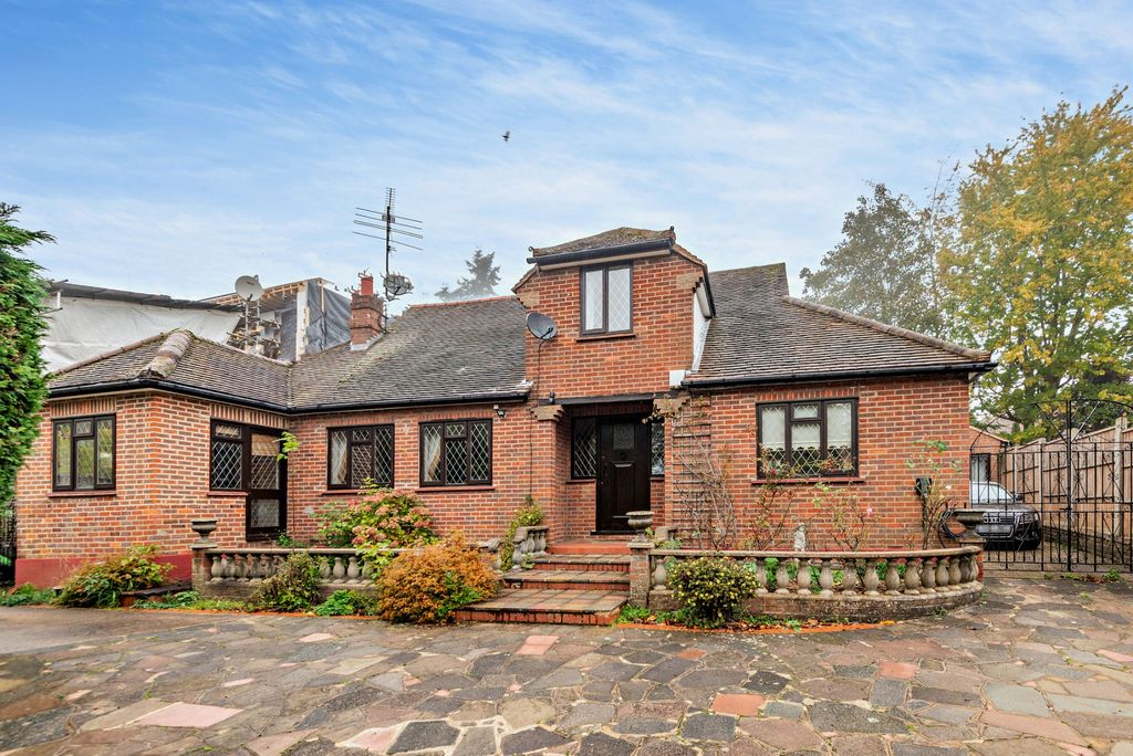Property photo 1 of 13