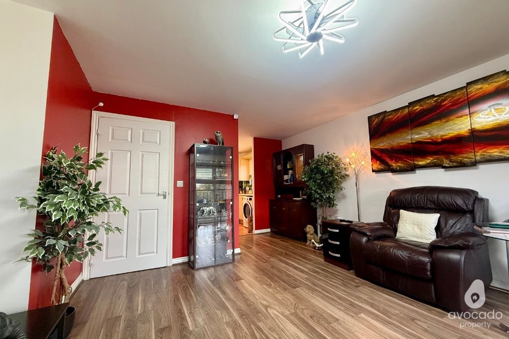 Property photo 3 of 15 4603867