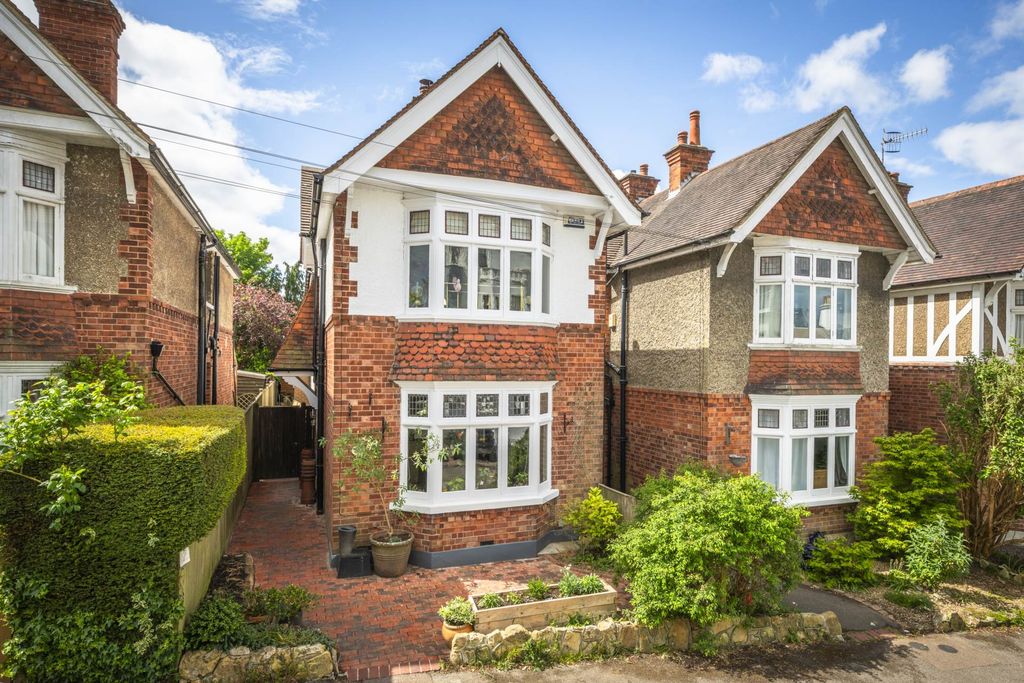 Property photo 1 of 19