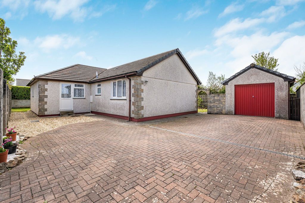 Property photo 1 of 24