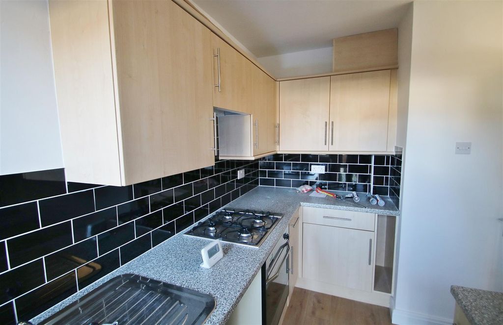 Property photo 3 of 11 Img_4409.Jpg