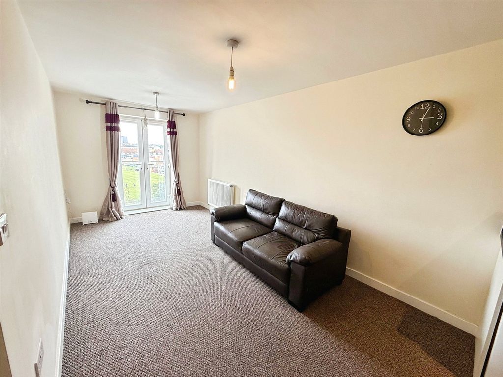 Property photo 2 of 9 Living Room