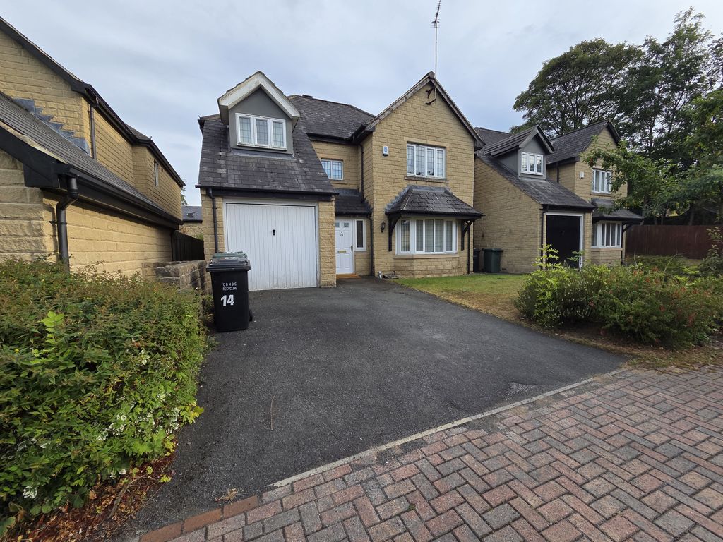 Property photo 3 of 34