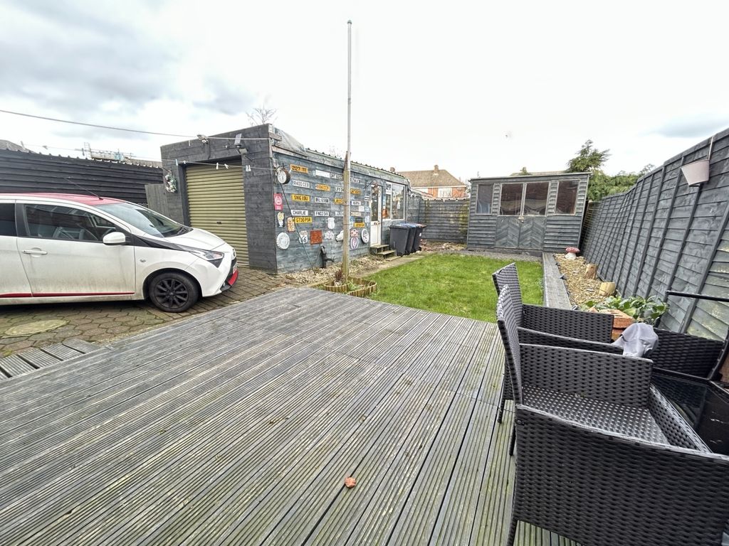 Property photo 3 of 14 Img_5278