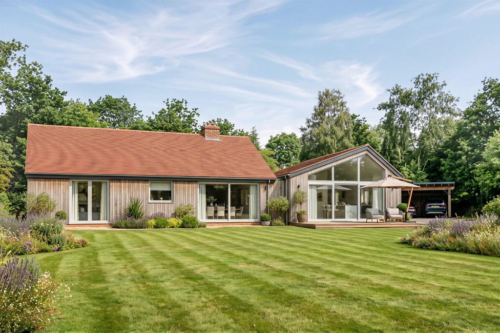 Property photo 1 of 16 Cgi Field House Farm