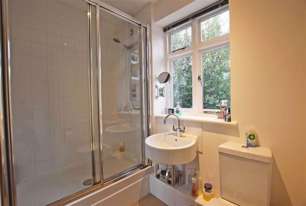 Property photo 3 of 3