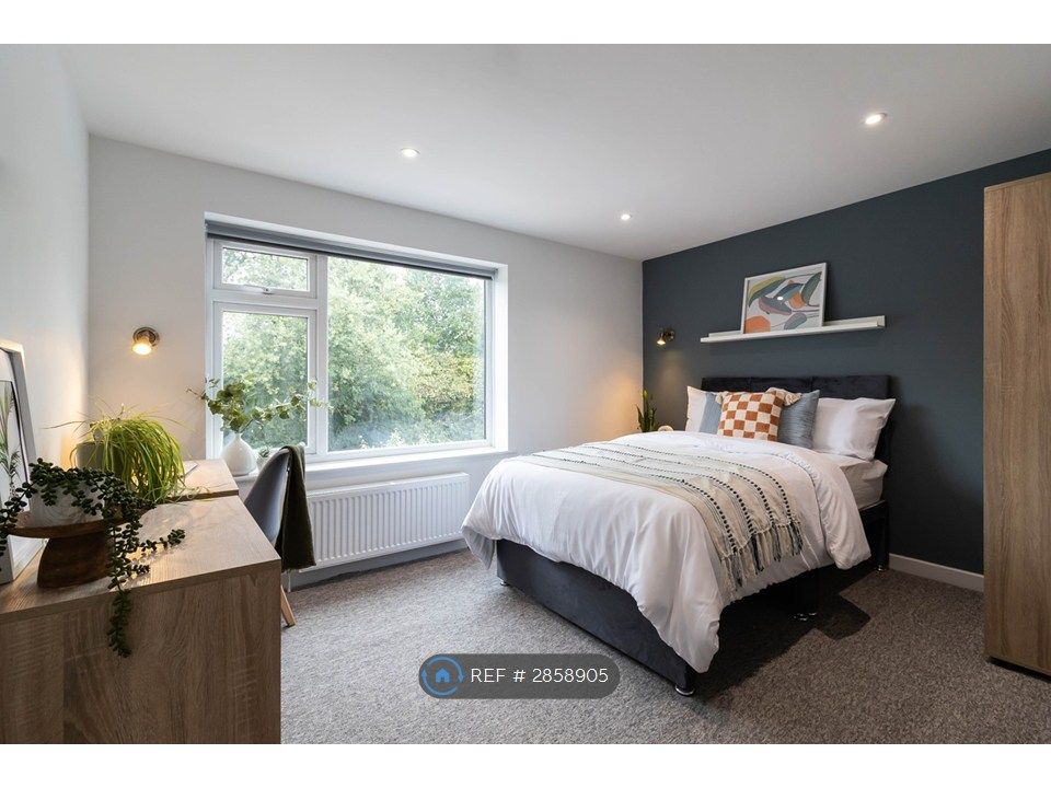 Property photo 1 of 13 Spacious, Modern Double Ensuite Rooms
