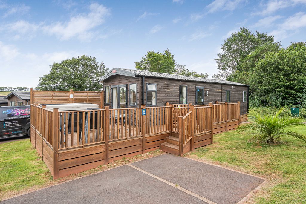 Property photo 1 of 17 1_86206