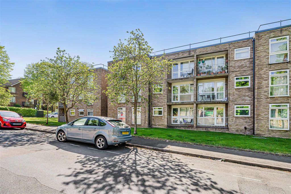 Property photo 1 of 9 4_80040.Jpg