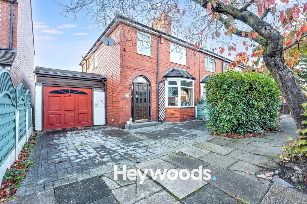 Property photo 1 of 29