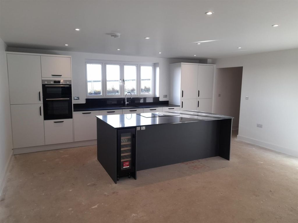 Property photo 2 of 16 20251219_131259.Jpg