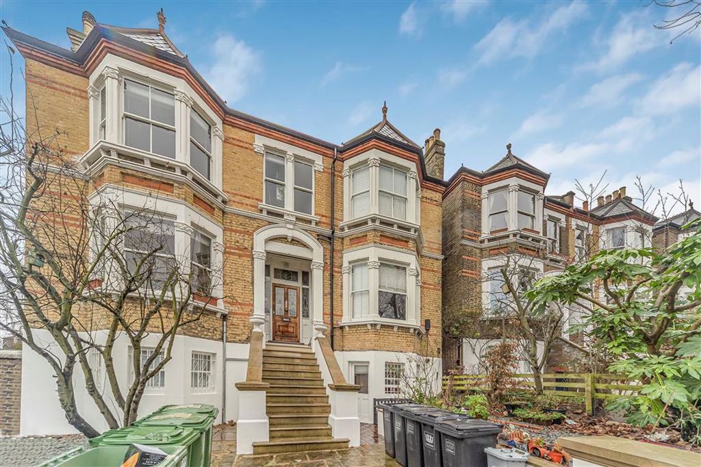 Property photo 1 of 5