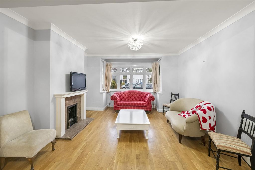 Property photo 2 of 15 Dsc_1766 (1).Jpg