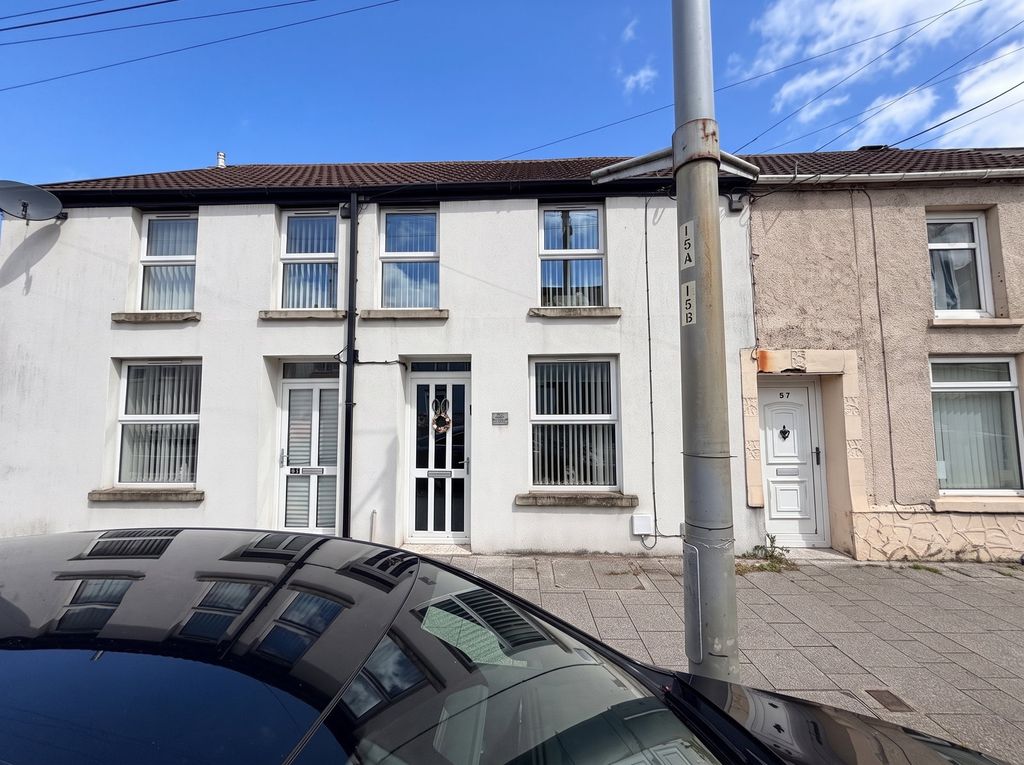 Property photo 1 of 37