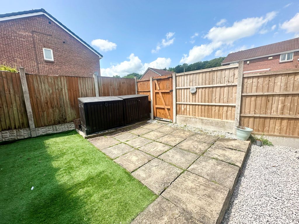Property photo 3 of 8