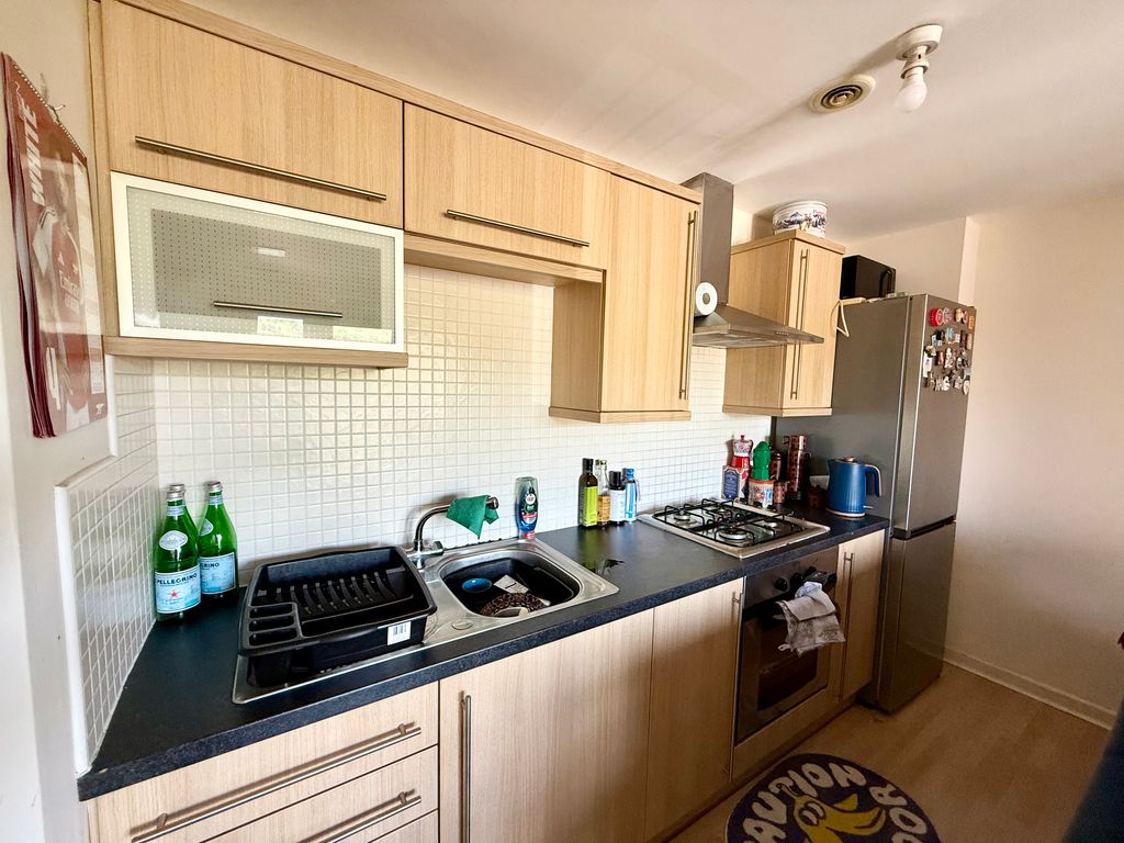 Property photo 3 of 7 Img_4854