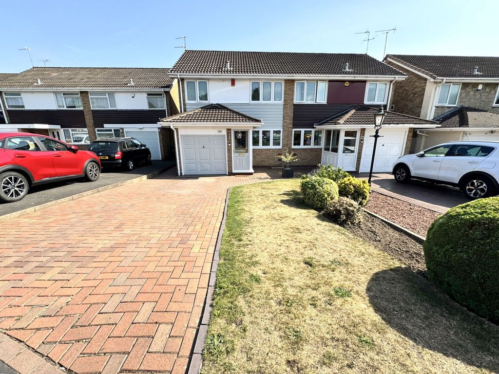 Property photo 1 of 31