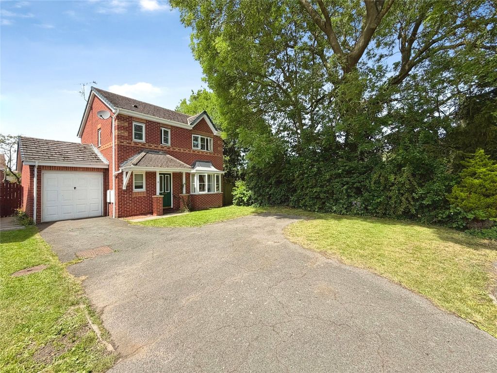 Property photo 1 of 15 Front