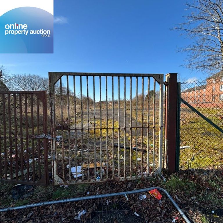 Property photo 2 of 8