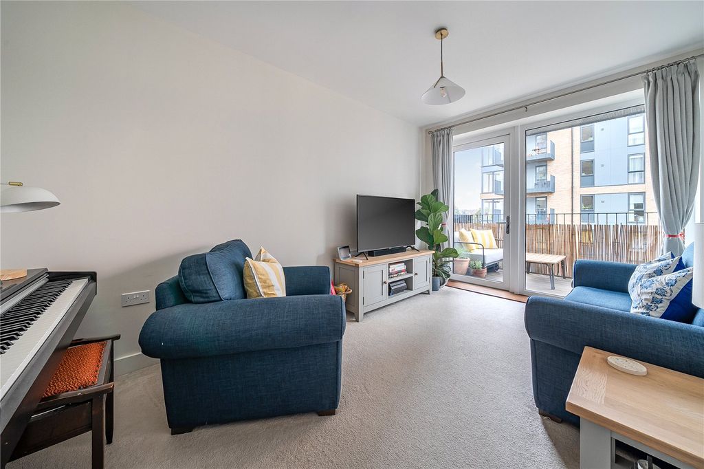 Property photo 2 of 18 Picture No. 46