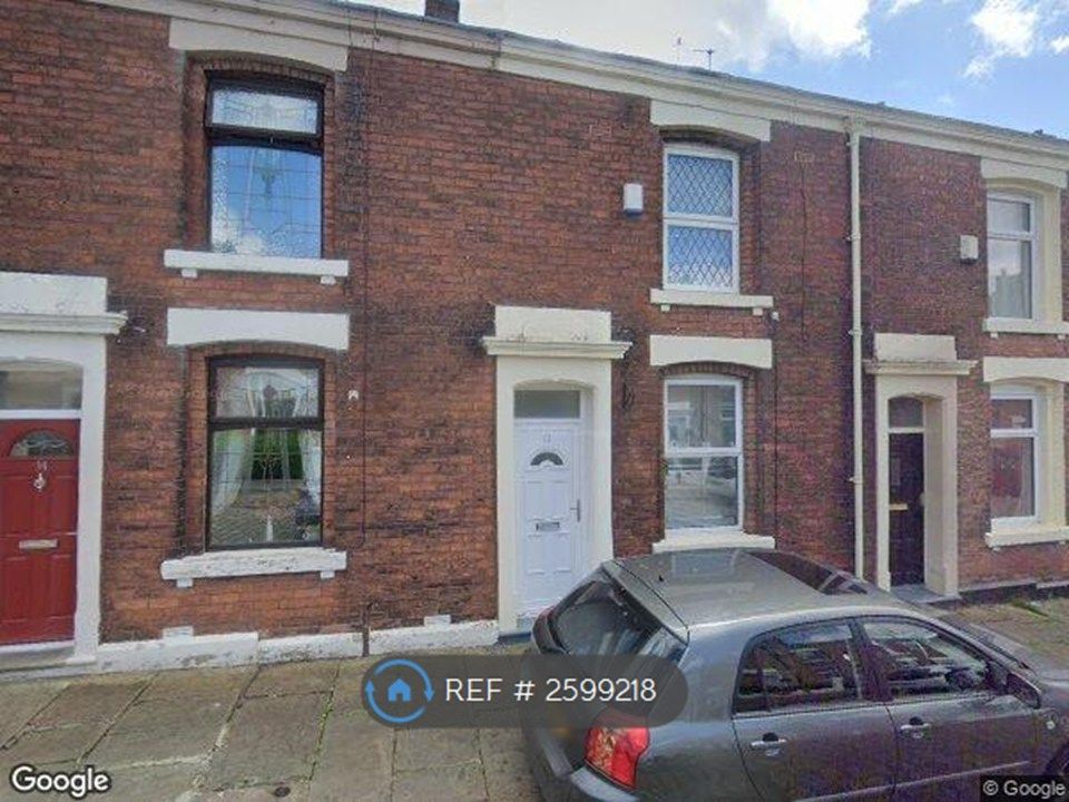 Property photo 1 of 10