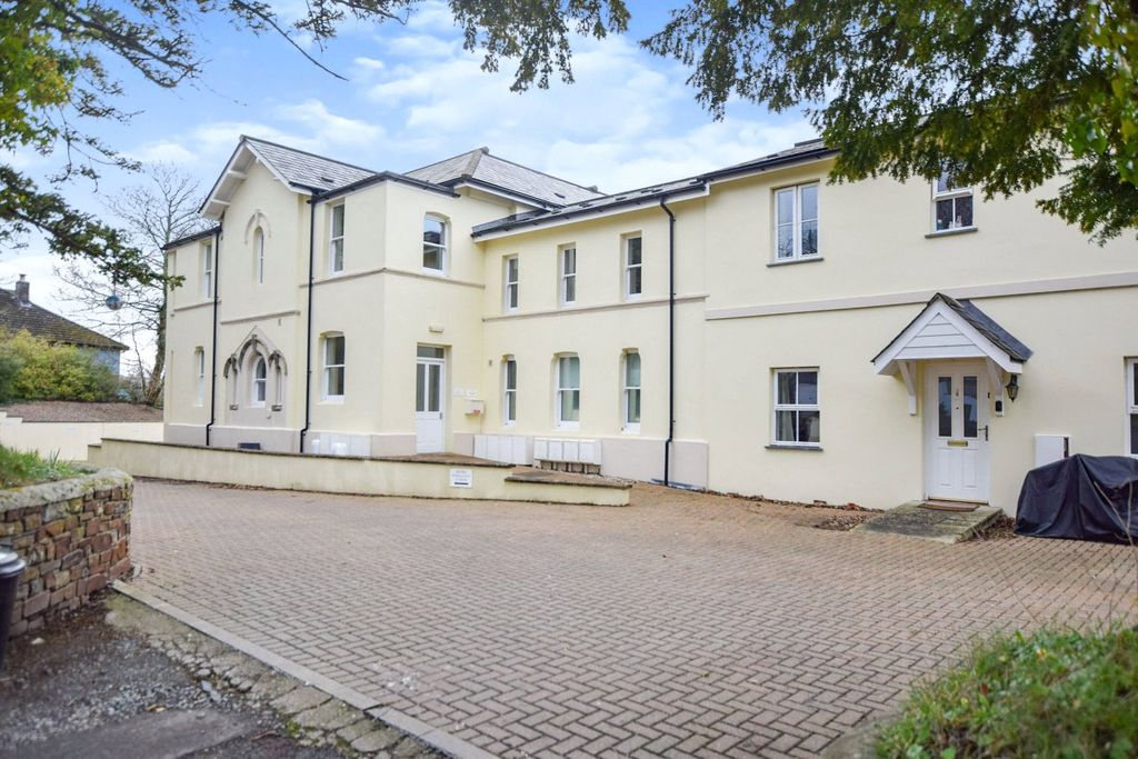 Property photo 1 of 6 Picture No. 15