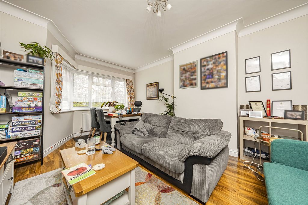 Property photo 2 of 8 Picture No. 04